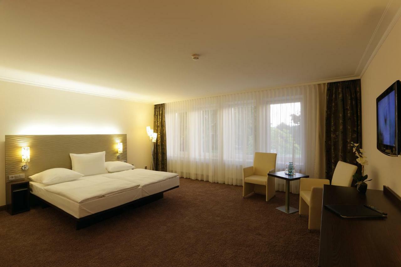 Hotel Am See Salzgitter Extérieur photo